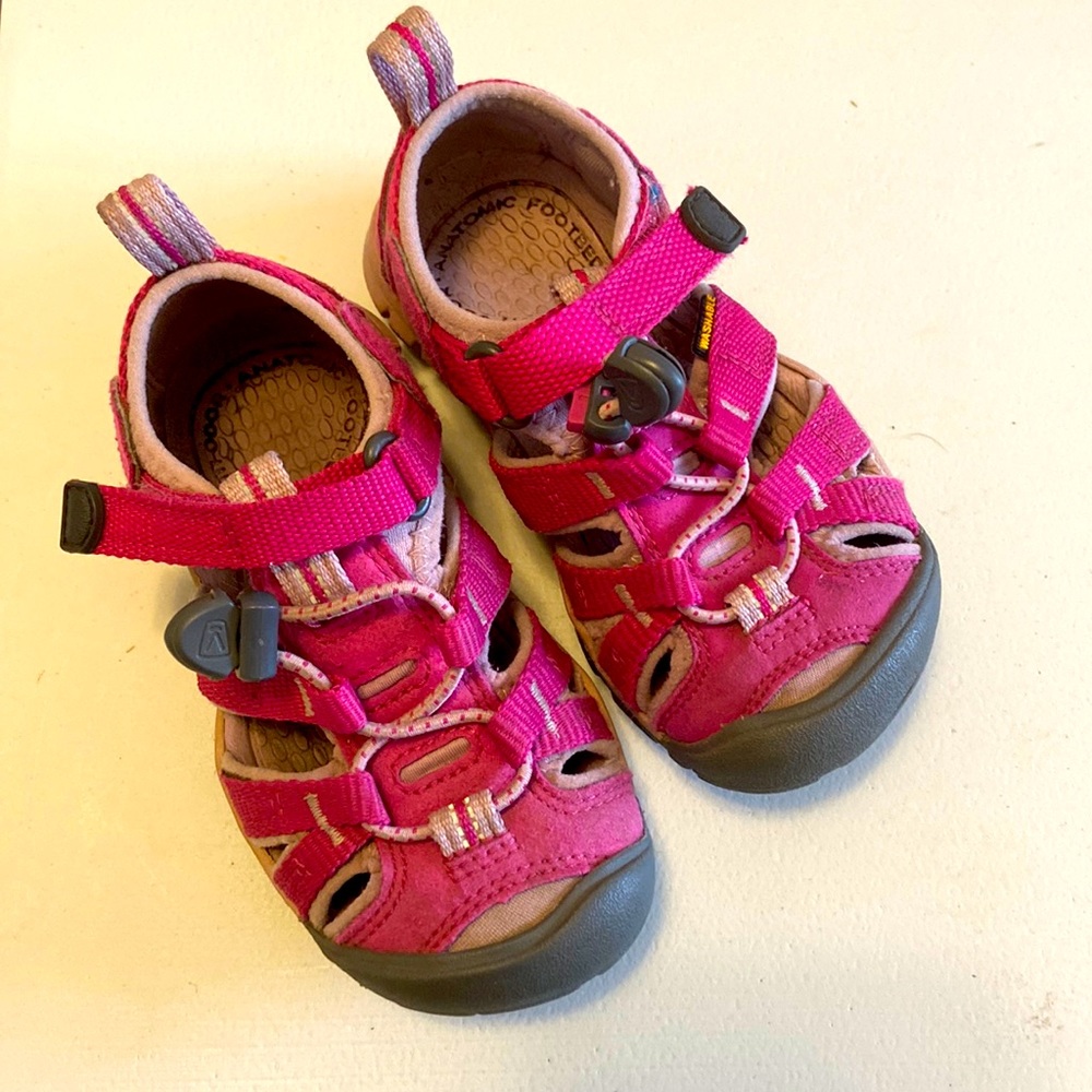 Keen Sandals Toddler Girl Size 8